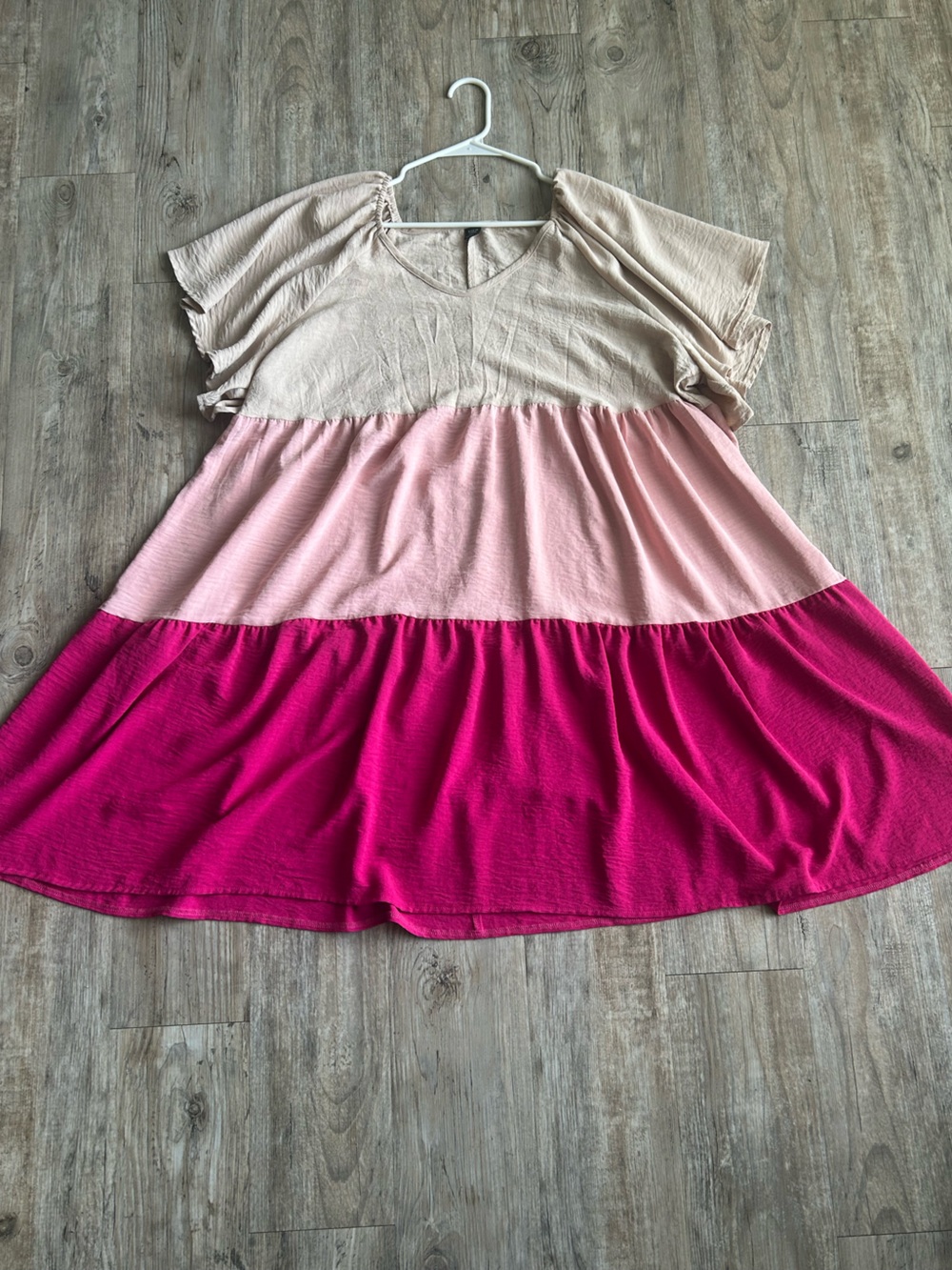 Colorblock Flutter Sleeve Midi Dress | Feminine & Flattering